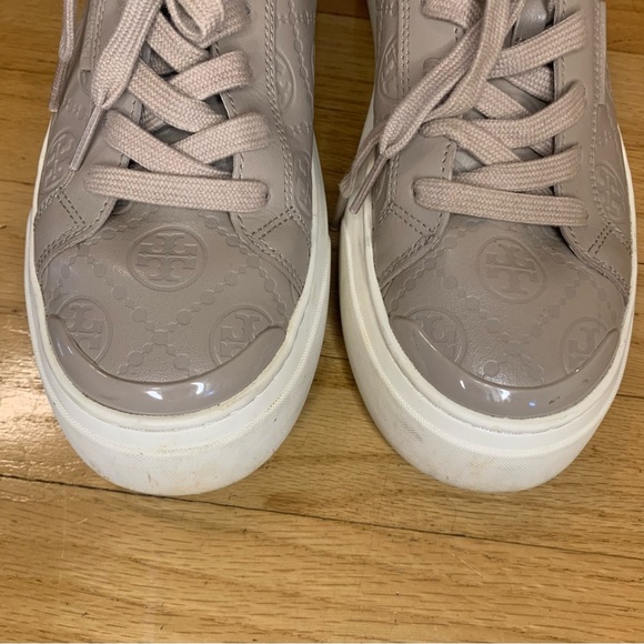 Tory Burch T Monogram Ladybug Sneaker (Fresh Clay) - Size 9 - Picture 4 of 8